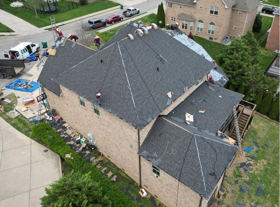 expert roofer in lewisburg tn