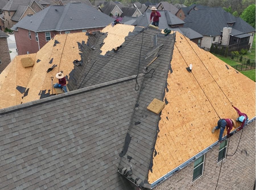red rover roofing performing a roof replacement in middle tennnesee
